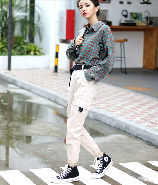 Black Loose Fit Cargo Pants with Cuffed Ankle Design